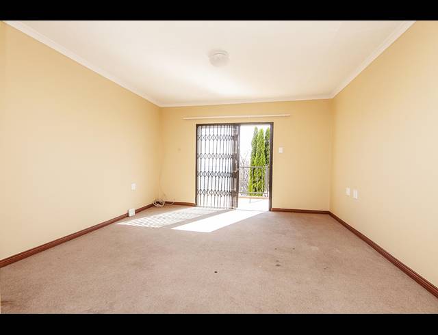 2 BEDROOM APARTMENT FOR SALE IN LITTLE FALLS